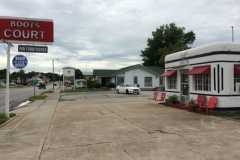 Boots Court Motel, Carthage